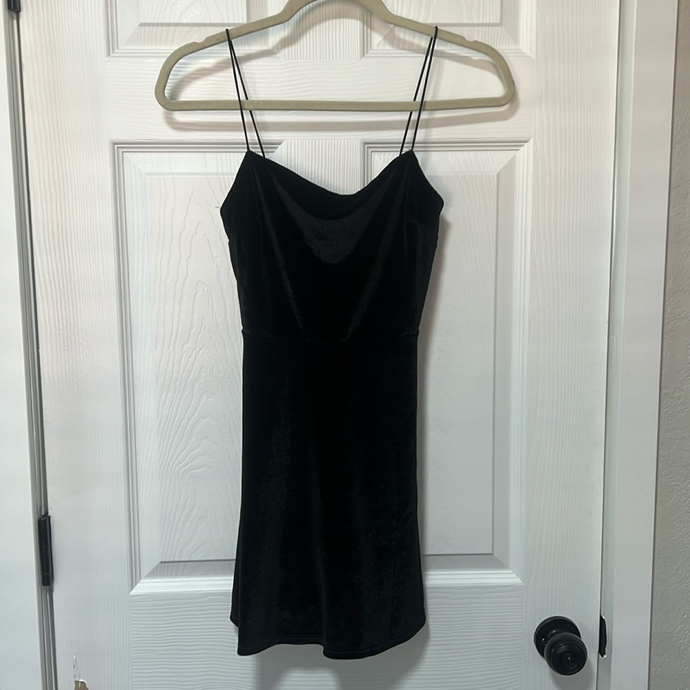 Black velvet dress urban outfitters
